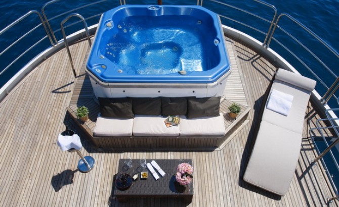 Go 1214 - Day Cruise Ship - 39m