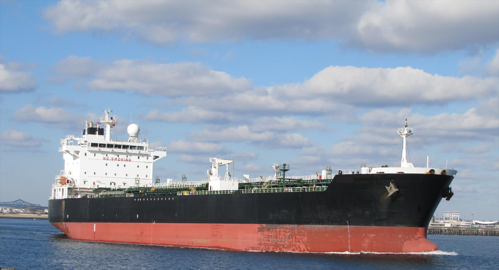 Go 1498 - Oil Tanker - 183m
