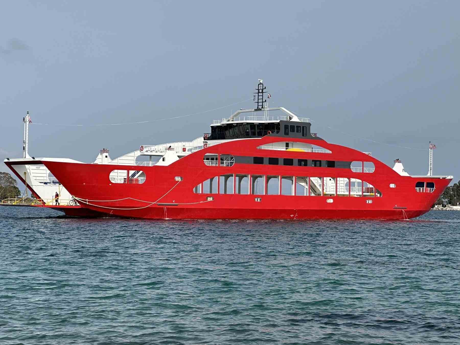 Go 1556 - Double Ended Ferry - 83m