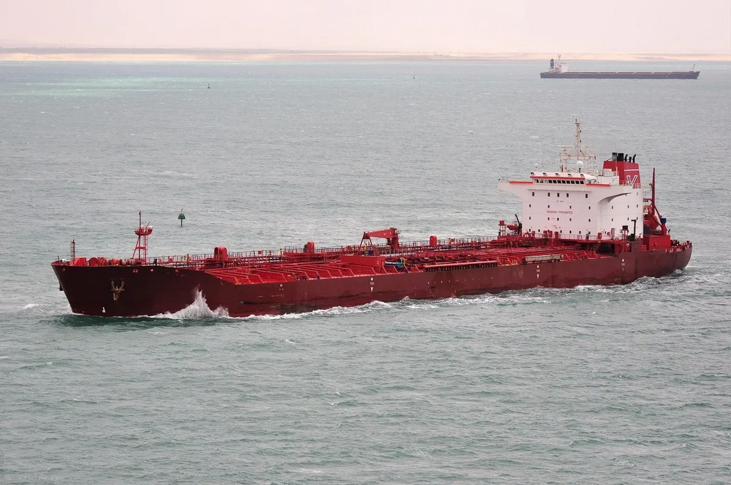 Go 1666 - Oil Tanker - 180m