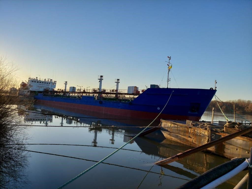 Go 1669 - Oil Chemical Tanker - 123m