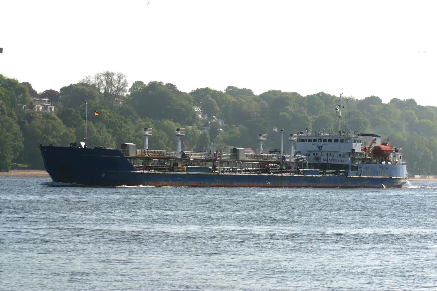 Go 1669 - Oil Chemical Tanker - 123m
