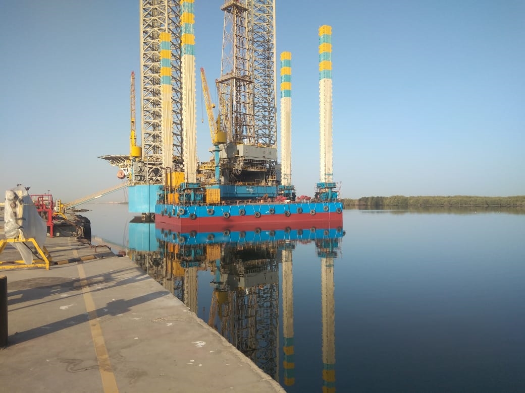 Go 1682 - Jack Up Barge - 37m
