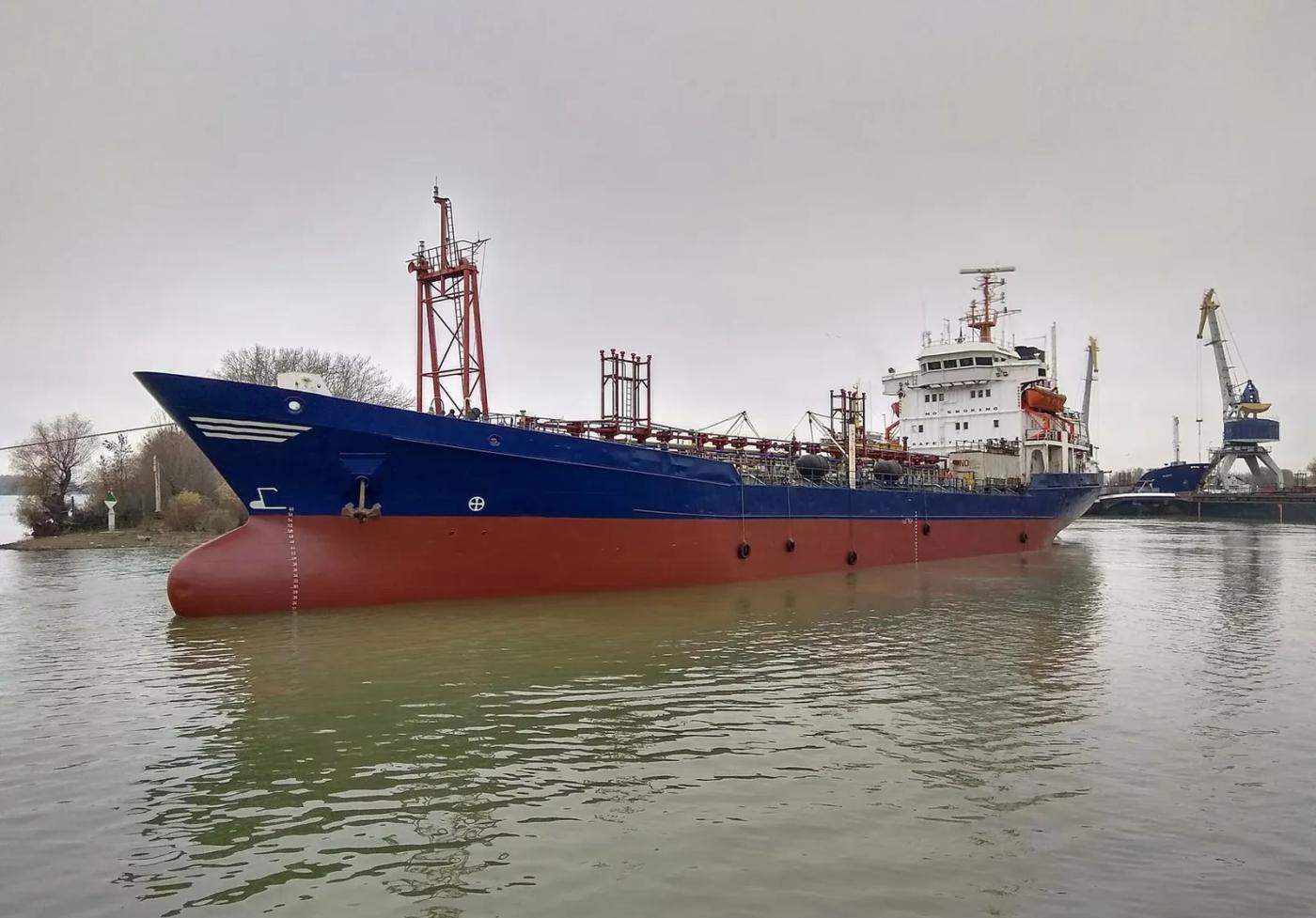 Go 1708 - Oil Chemical Tanker - 81m