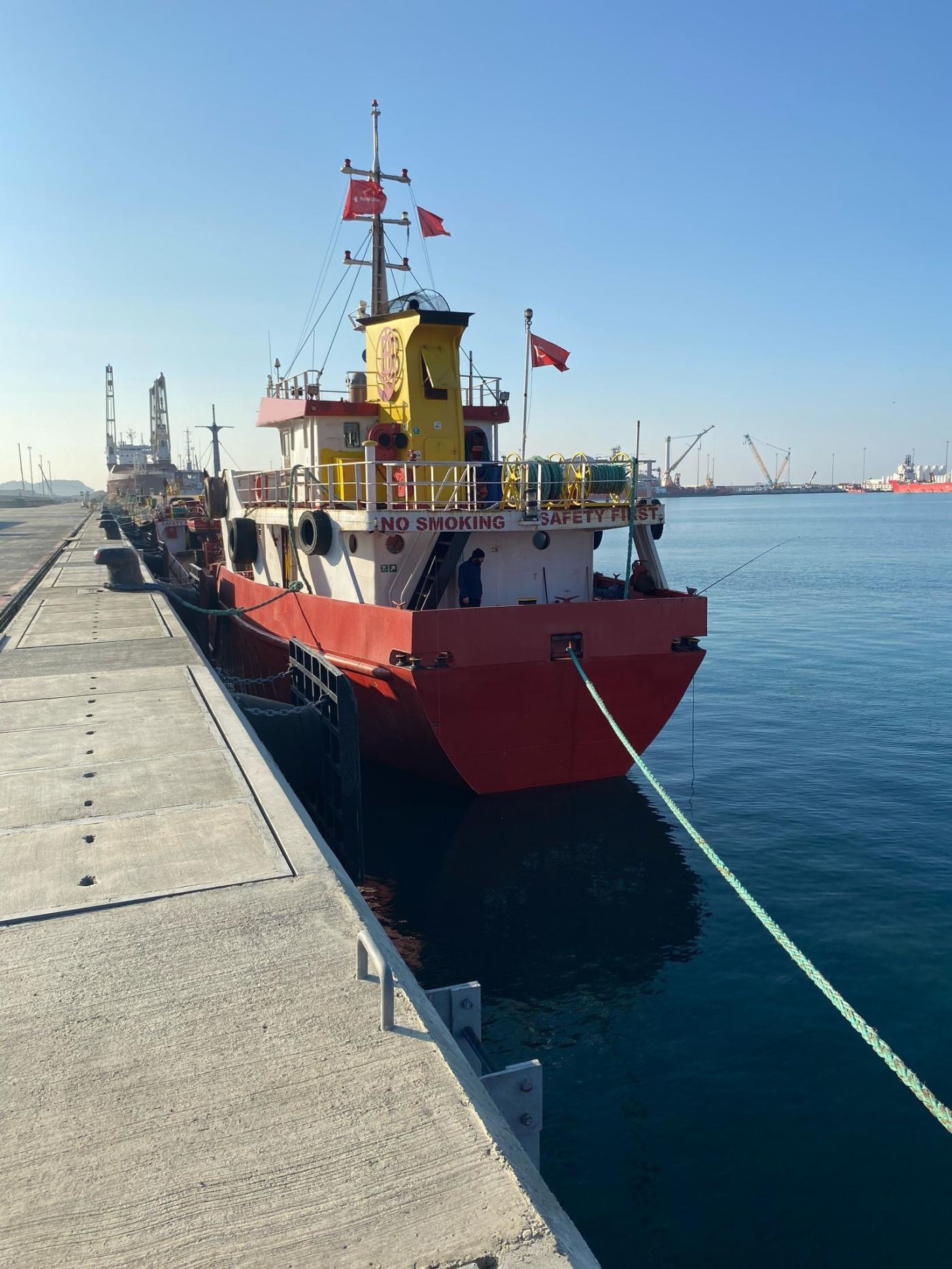 Go 1724 - Oil Tanker - 59m
