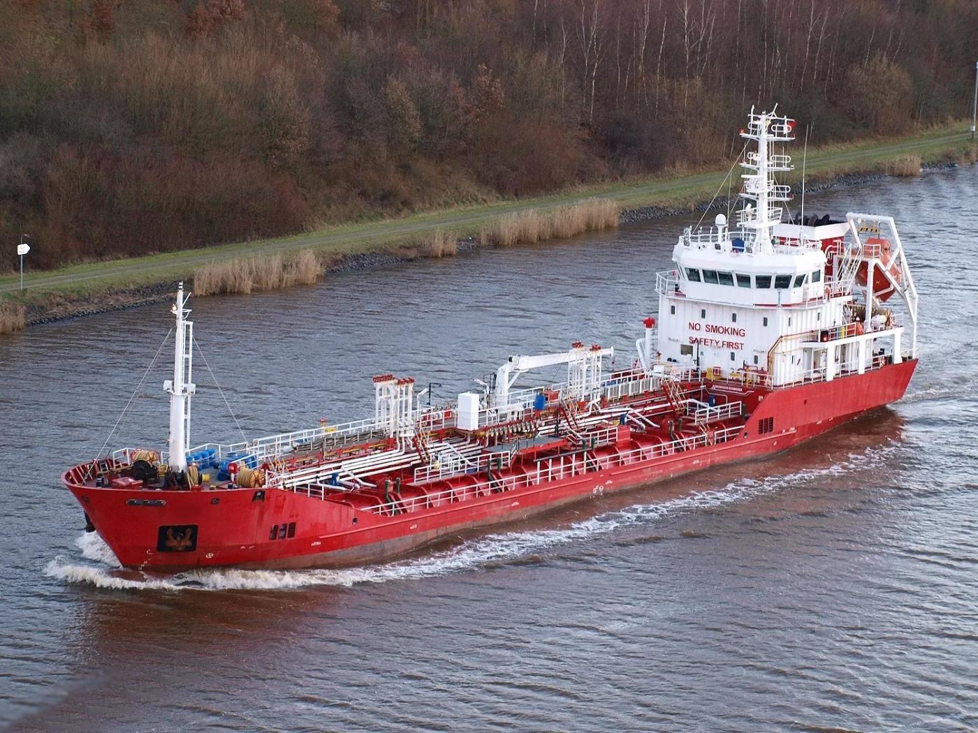 Go 1746 - Oil Tanker - 78m