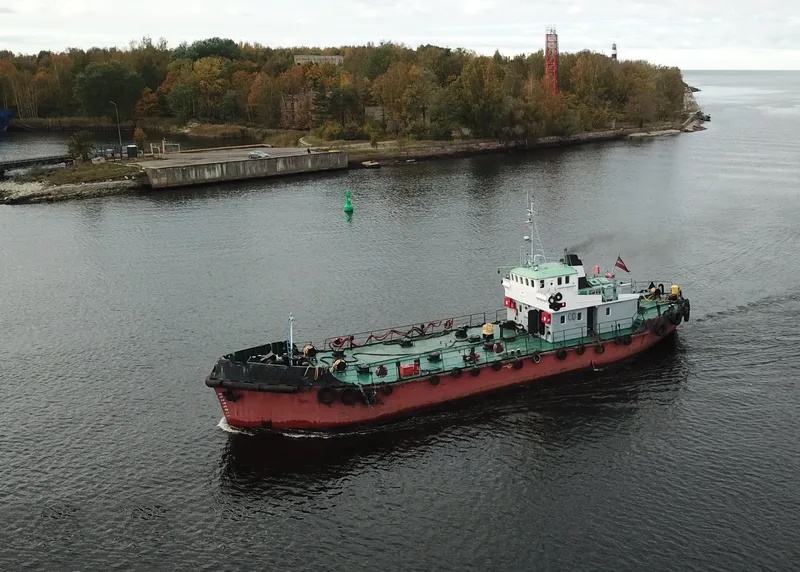 Go 1759 - Oil Recovery Tanker - 35m