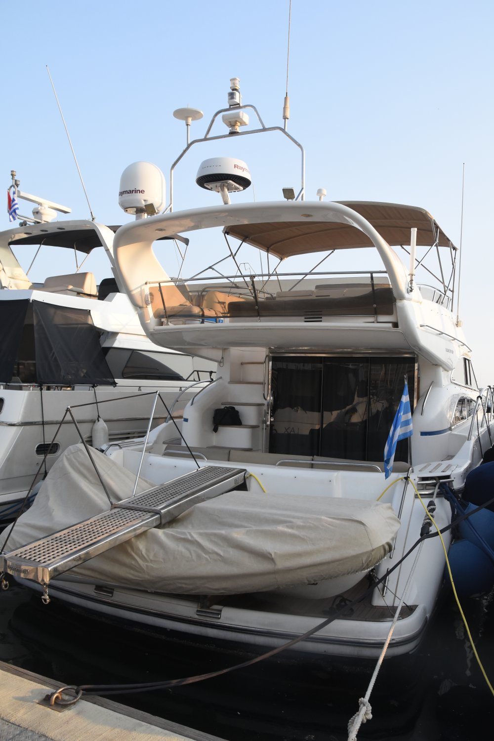GY 216 - Motor Yacht - 14m