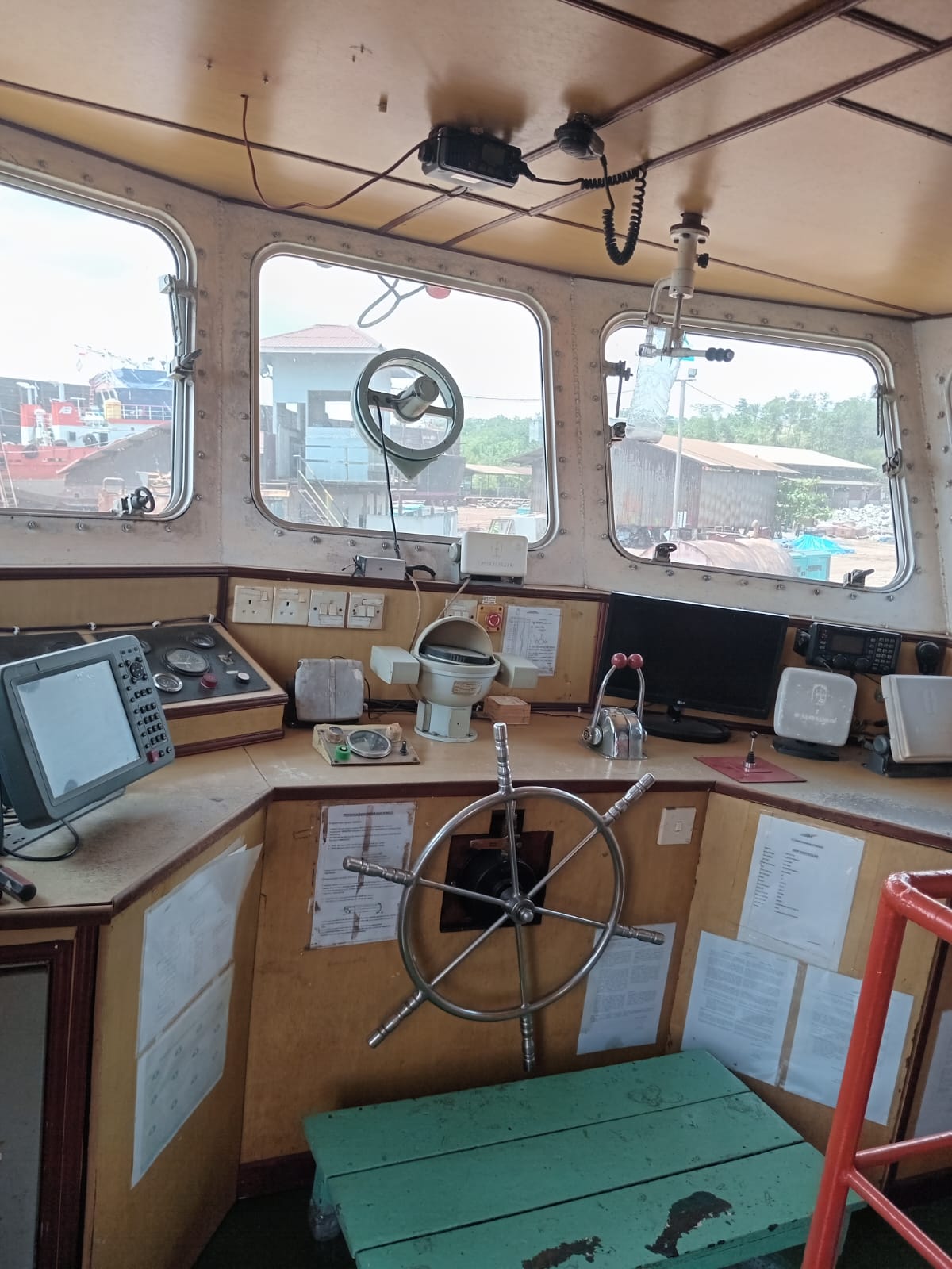 Go 1725 - Tug Boat - 20m