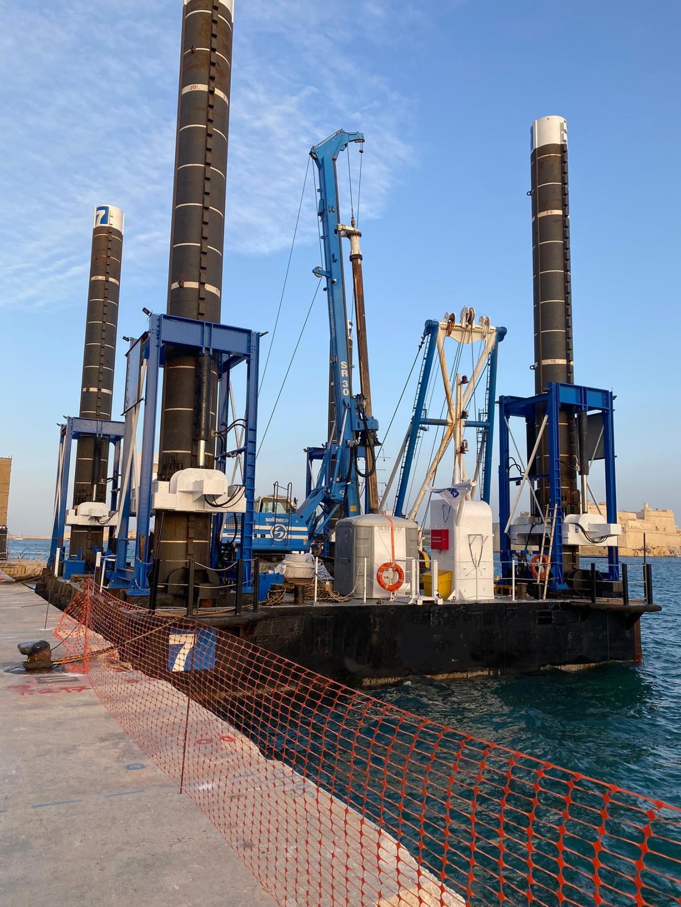 Go 1816 - Jack Up Barge - 18m