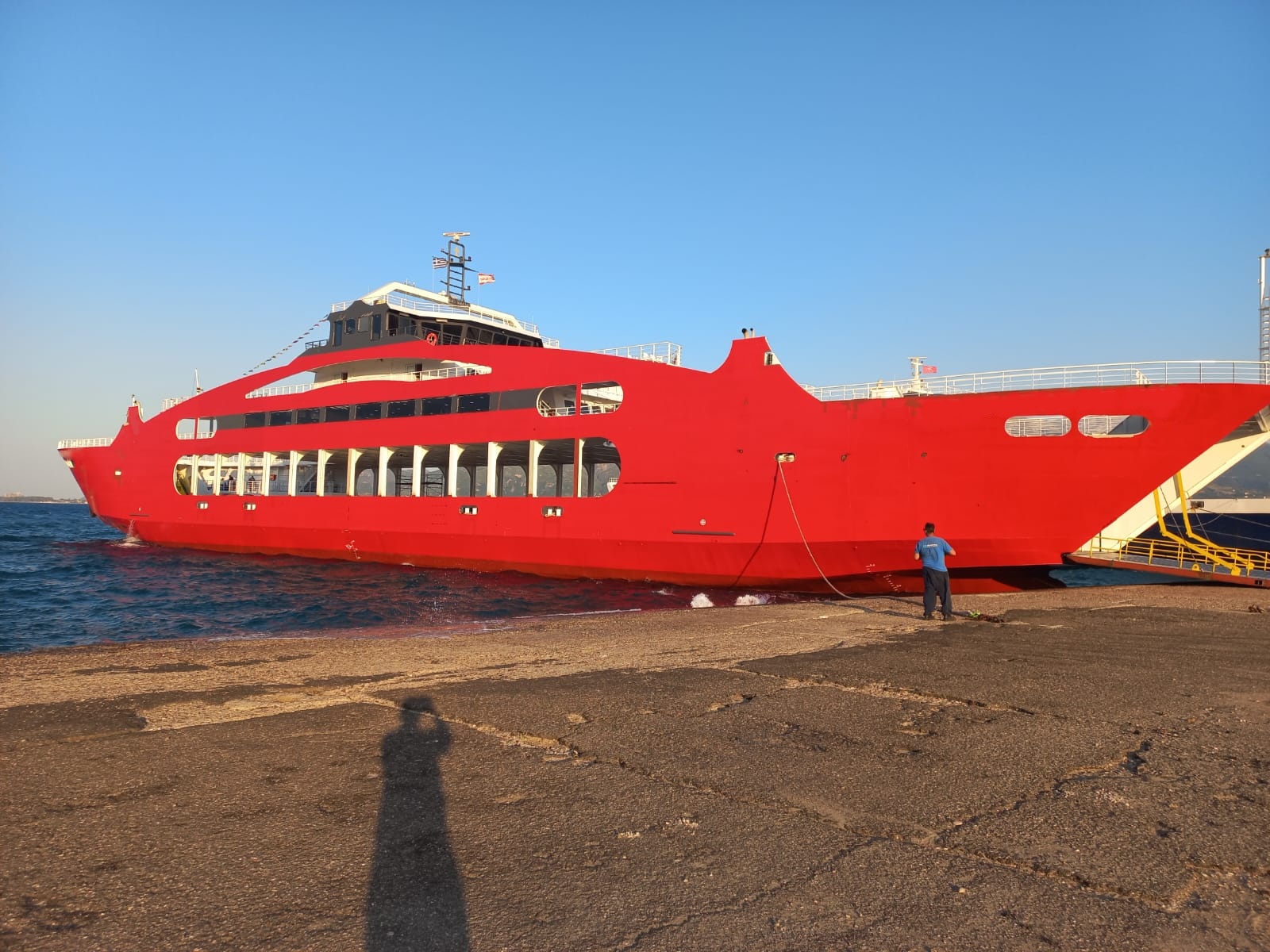 Go 1600 - Double Ended Ferry - 92m