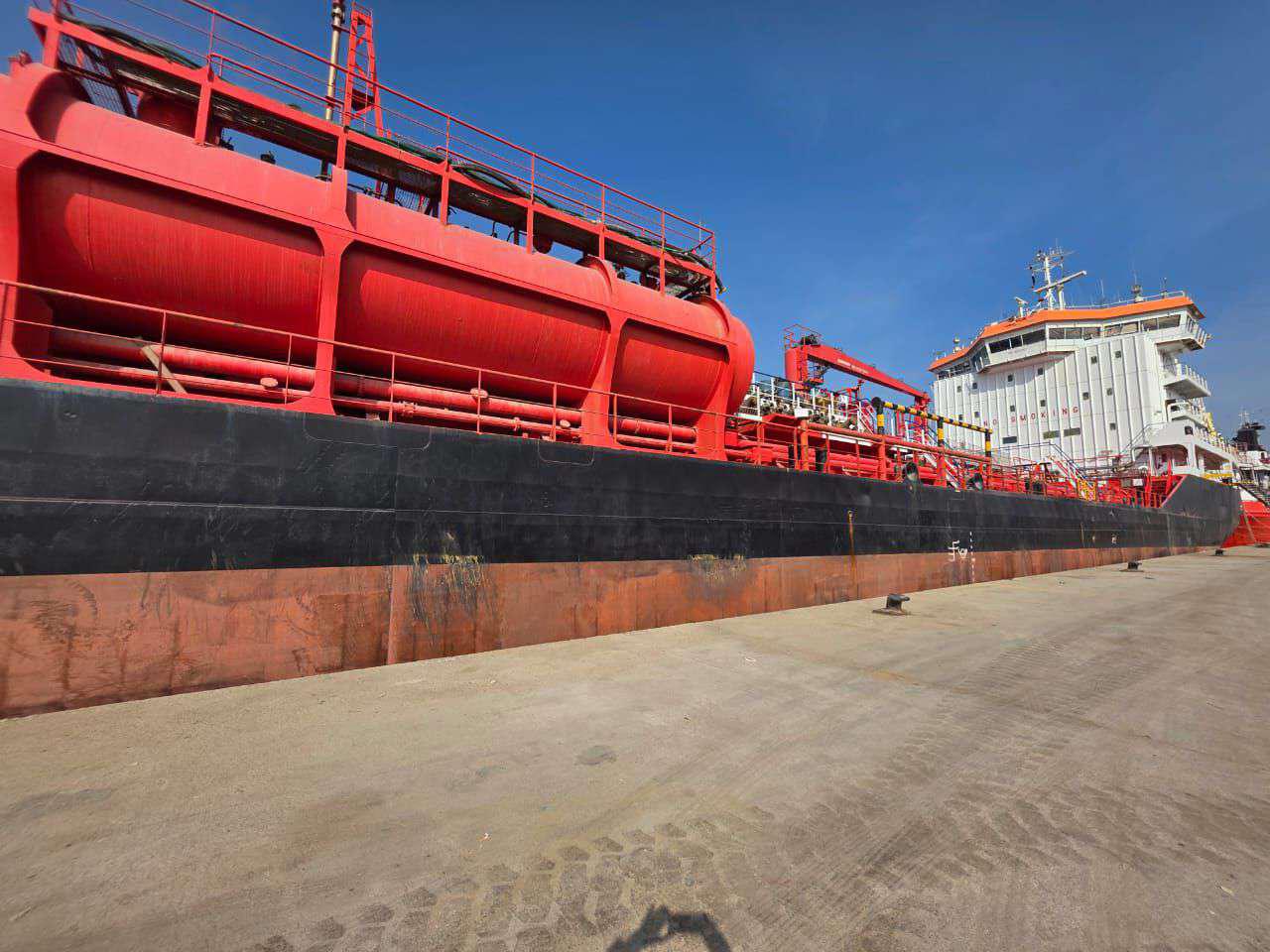 Go 1825 - Product Tanker - 118m