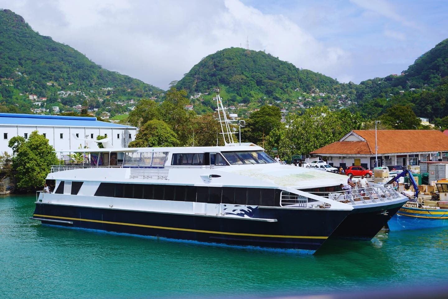 Go 1824 - Passenger Catamaran - 35m