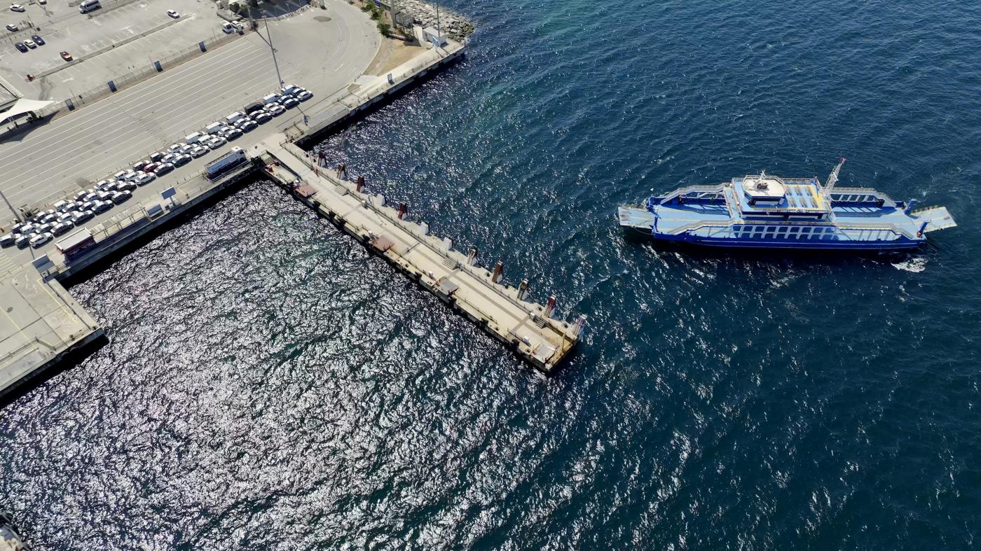 Go 1845 - Double Ended Ferry - 58m