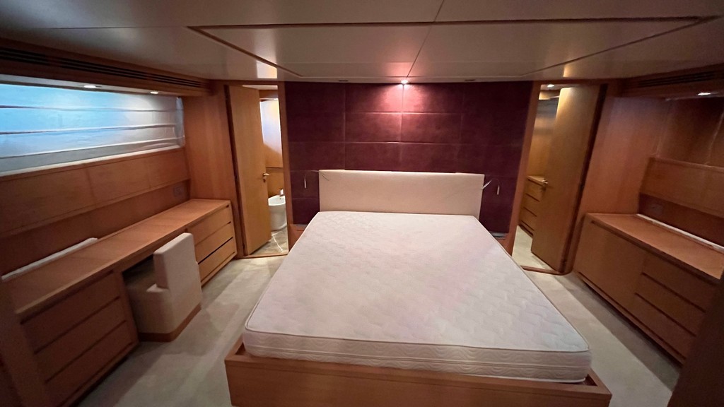 GY 238 - Motor Yacht - 23m