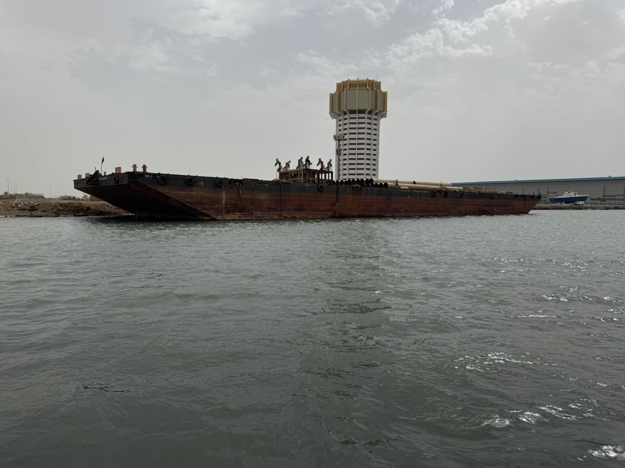 Go 1851 - Flat top deck barge - 100m