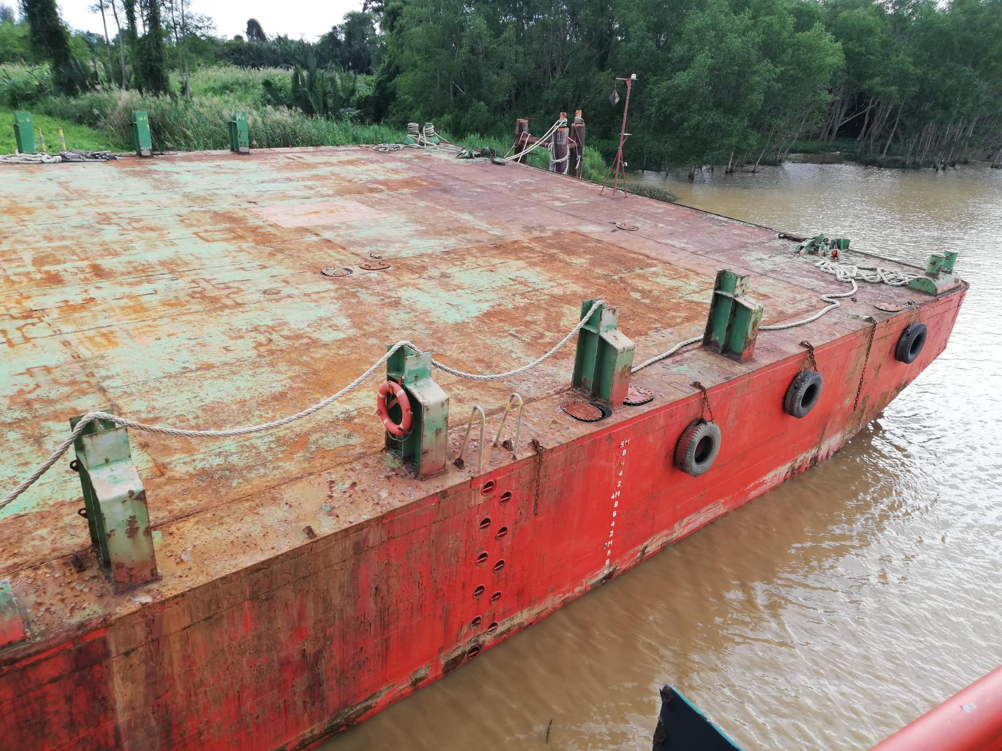 Go 1895 - Flat top deck barge - 85M