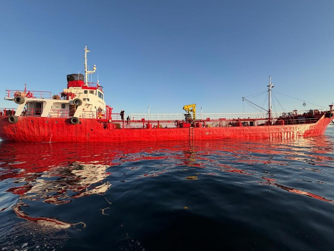 Go 1900 - Oil Product Tanker - 58m