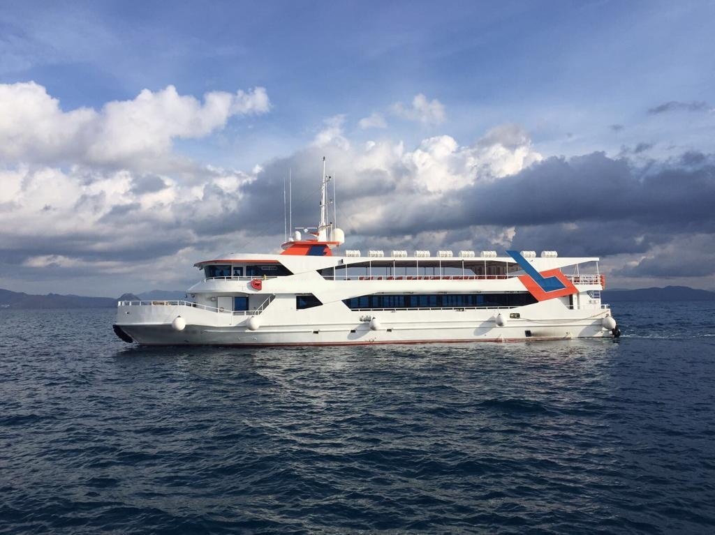 Go 1905 - Day Passenger Boat - 41m
